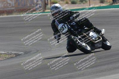 media/Apr-20-2025-AHRMA (Sun) [[393a79c373]]/Race/Group 12/Turn 4b/